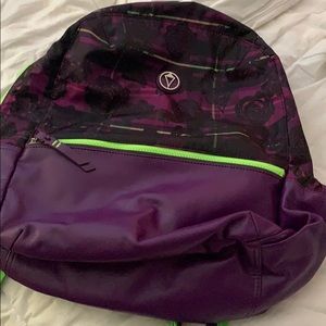 Ivviva Girl’s Floral Bsckpack